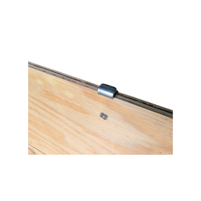 Caisse contreplaqué avec couvercle sur charnière