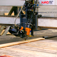 Machines permettant d'assembler les caisses en bois